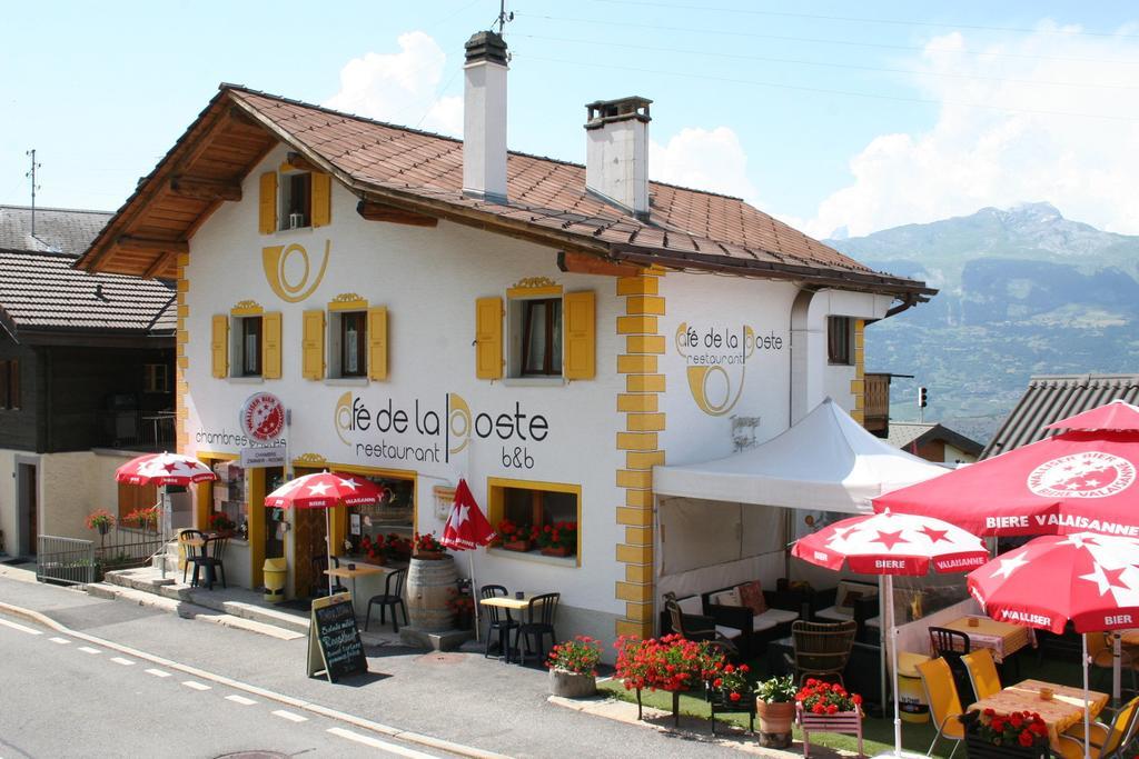 B&B Café de la Poste Agettes Exterior foto
