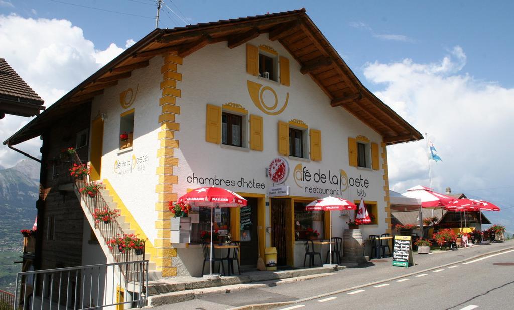 B&B Café de la Poste Agettes Exterior foto